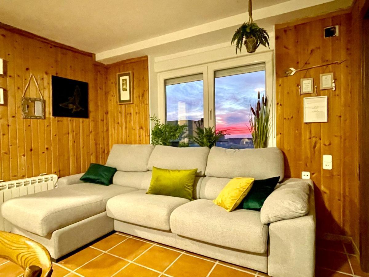 Warehouse Apartment *